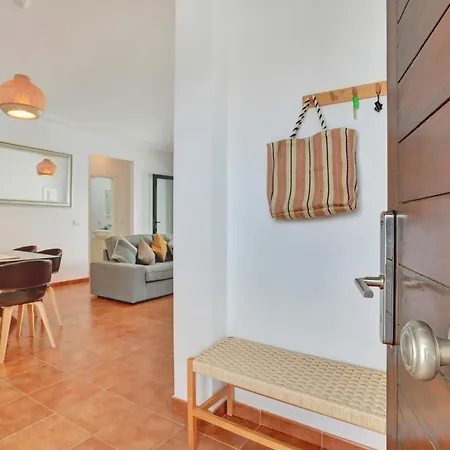 Oliva, Private In Villa Playa Blanca