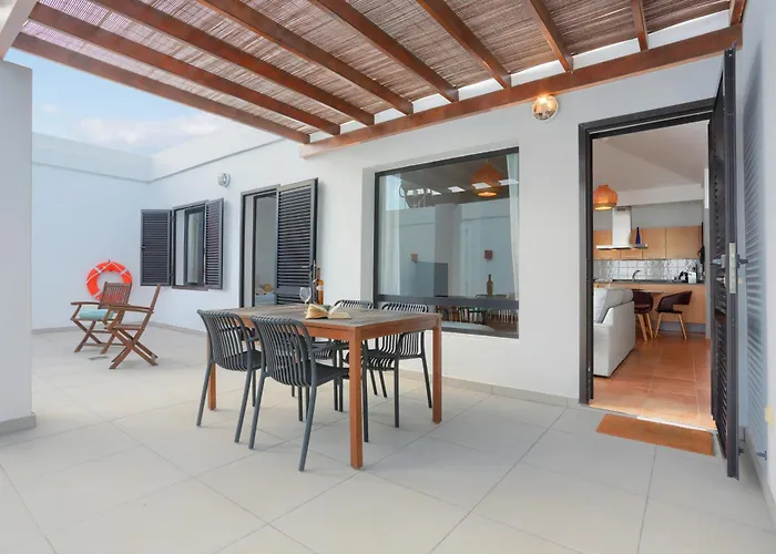 Oliva, Private In * Playa Blanca (Lanzarote)