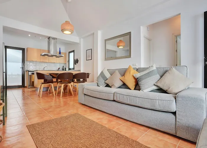 Oliva, Private In Vila Playa Blanca (Lanzarote)